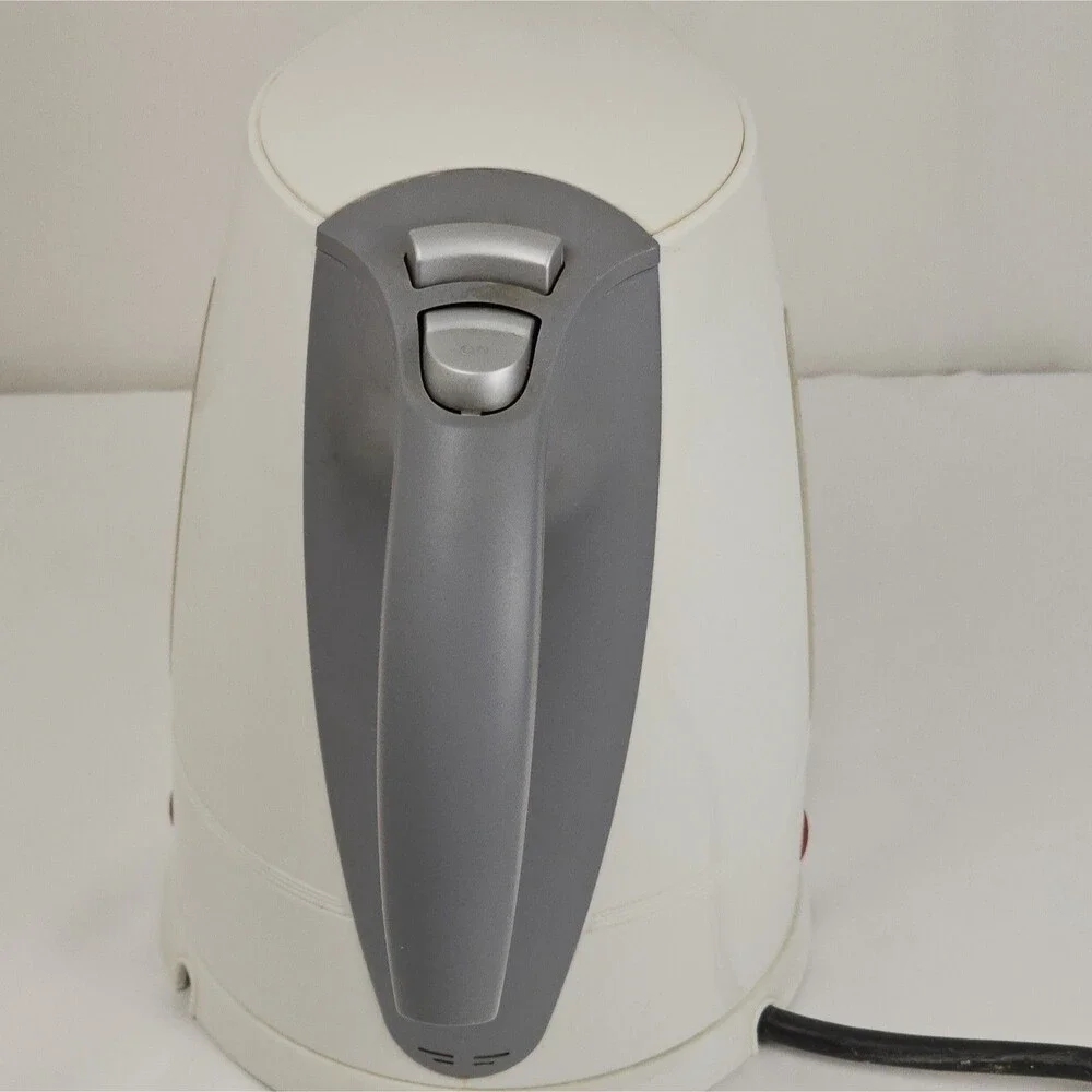 Braun WK 200 7 Cup Electric Water Kettle Type 3217 S20 Germany Tested Working
